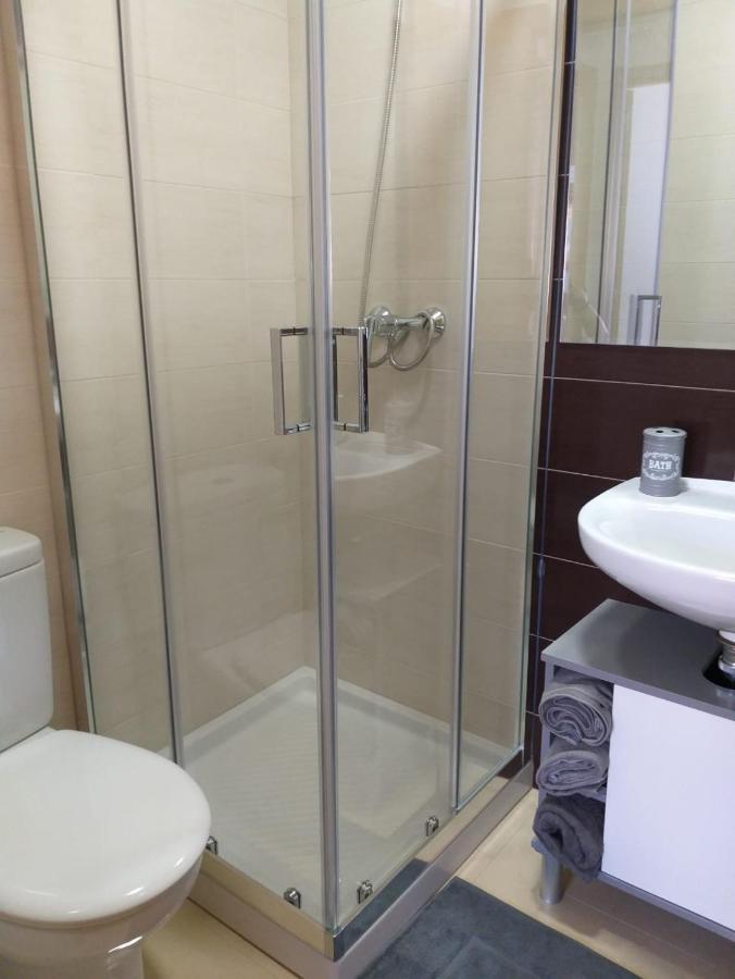 Apartamento En Ribeira Esterno foto
