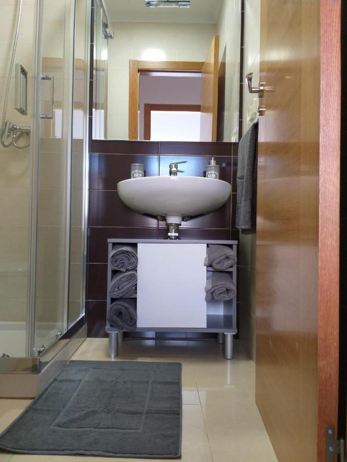 Apartamento En Ribeira Esterno foto